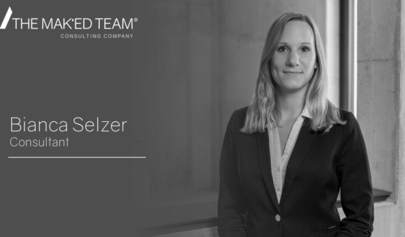 THE MAK’ED TEAM: That’s us! Our Consultant Bianca Selzer